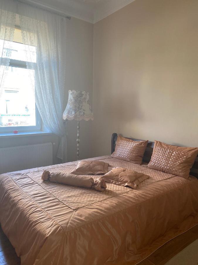 Cozy Apartment Львів Екстер'єр фото