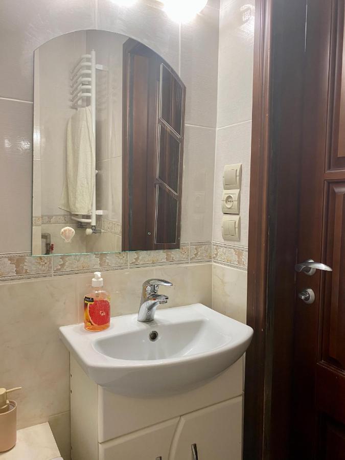 Cozy Apartment Львів Екстер'єр фото